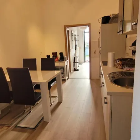 Zum Kranich Apartment